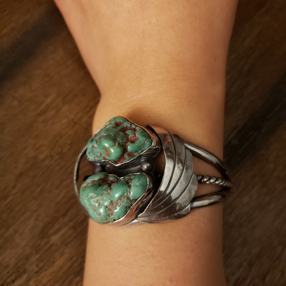 Vintage Sterling Silver Turquoise Cuff Bracelet - Picture 9 of 15
